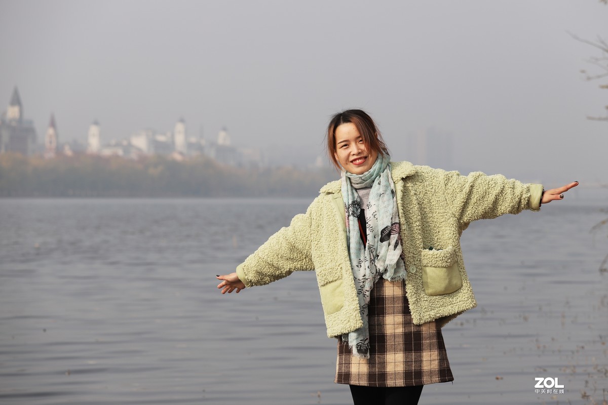 新入70-200爱死小小白，人像测试，给各位参考