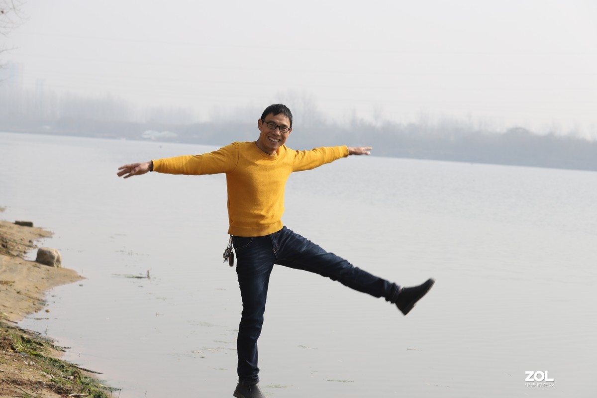 新入70-200爱死小小白，人像测试，给各位参考