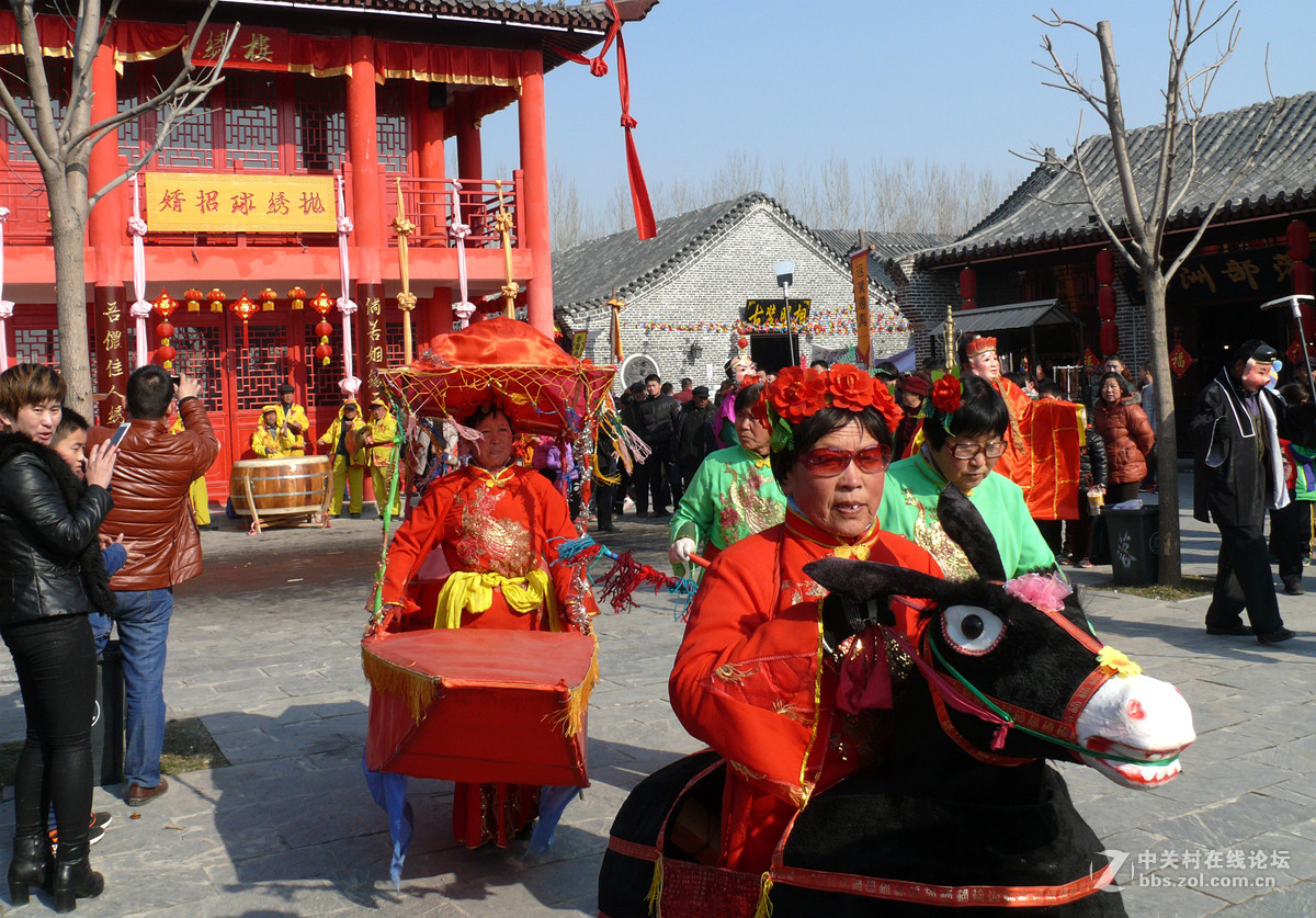 民俗表演扭秧歌   6