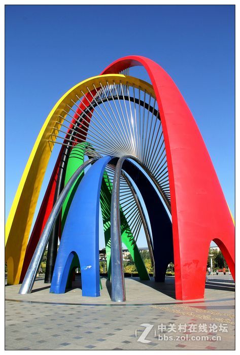 五环神韵秦皇岛森林体育公园标志性建筑雕塑