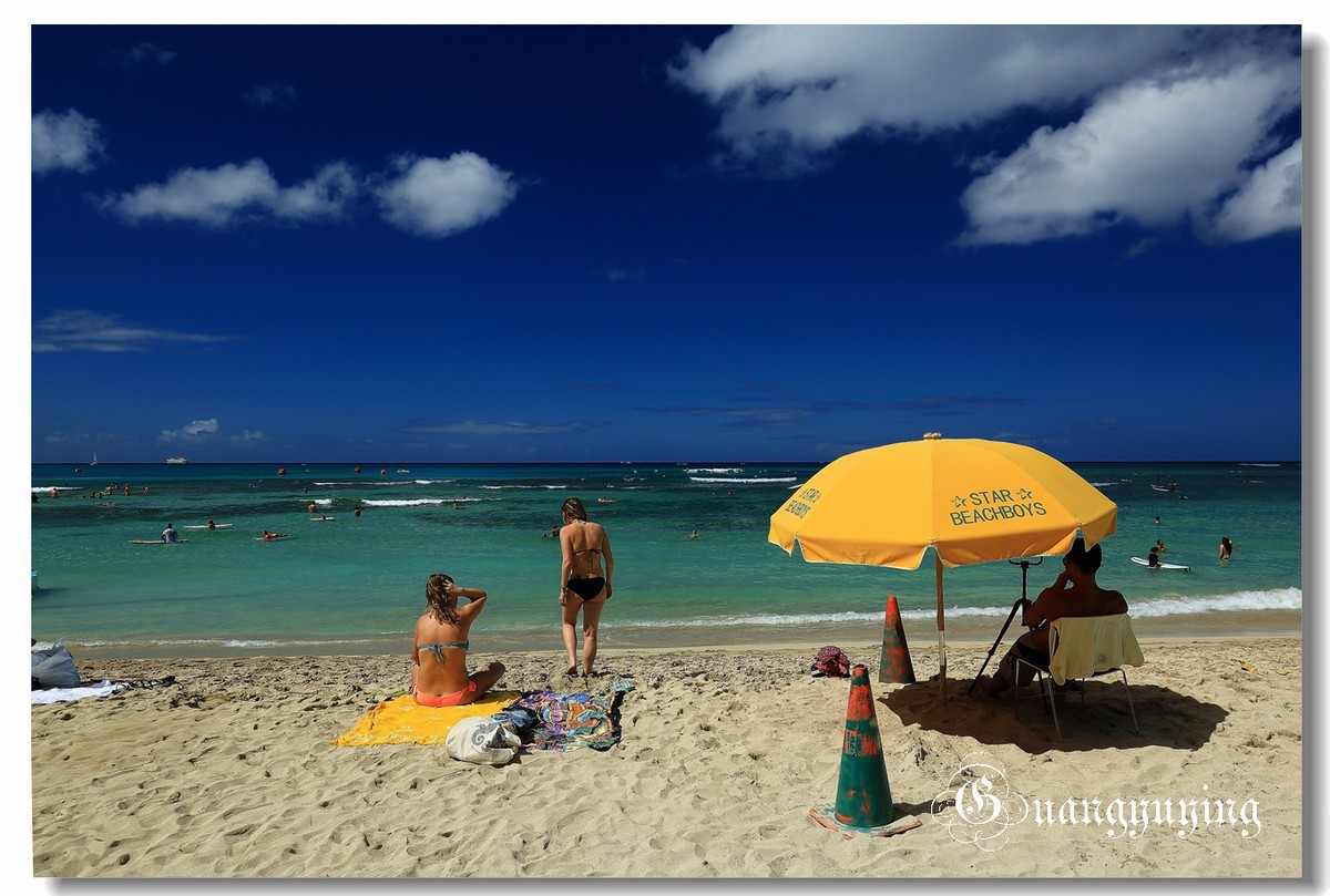 夏威夷威基基海滩风光贺好友“凡尘光影”人文纪实版履新