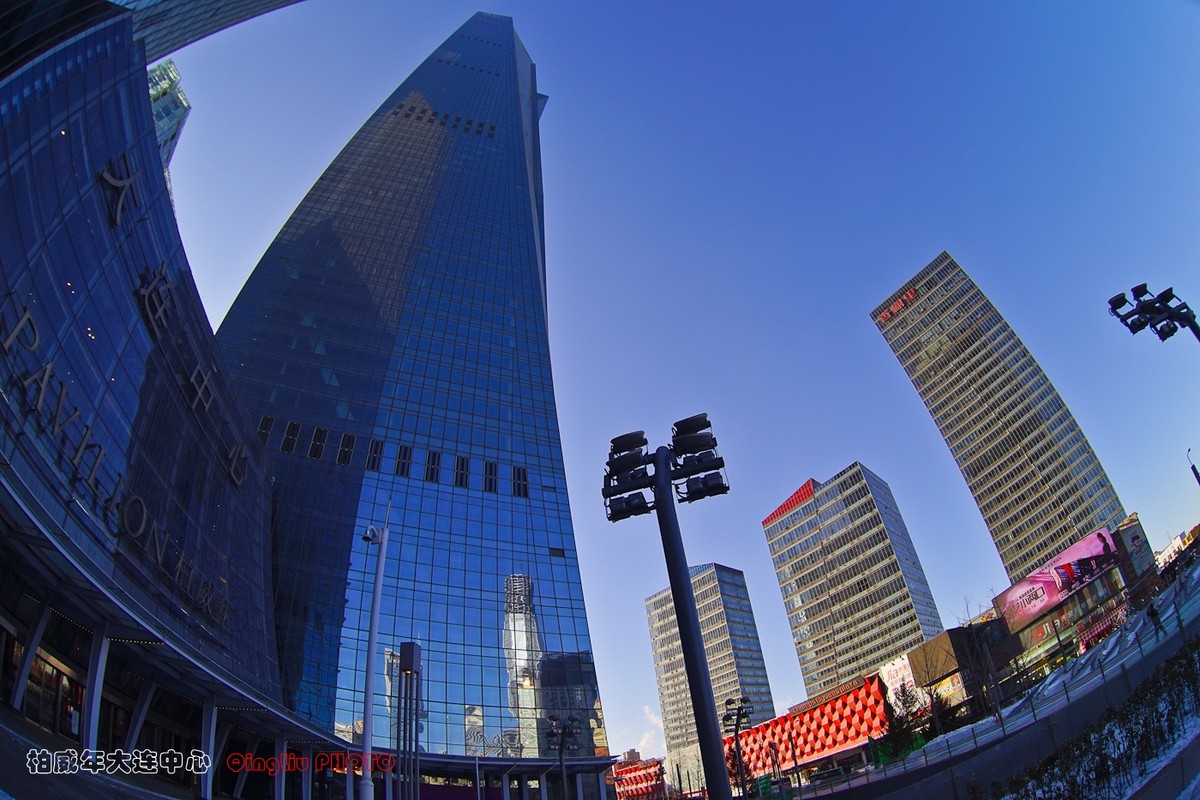 大楼可以这样拍这样看柏威年大连中心