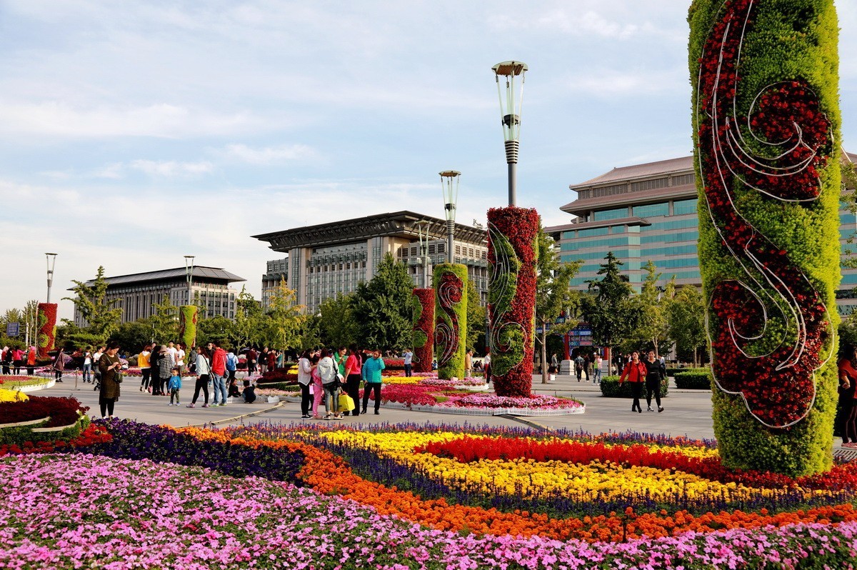 国庆随手拍，晒照赢好礼——国庆佳节街景