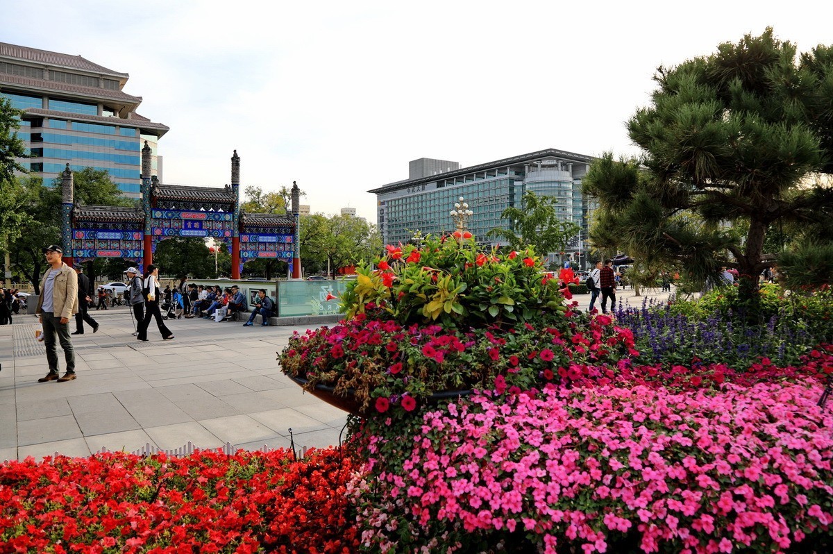 国庆随手拍，晒照赢好礼——国庆佳节街景