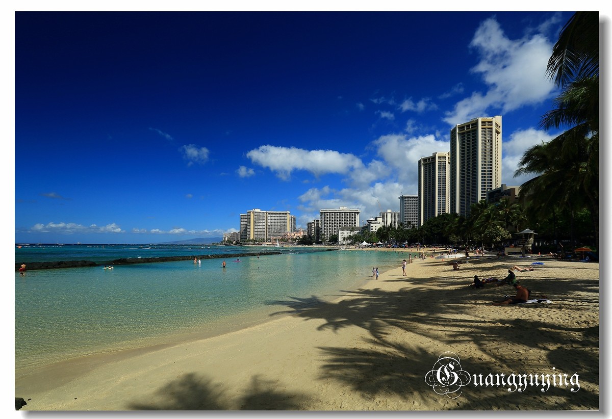 夏威夷威基基海滩风光贺好友“凡尘光影”人文纪实版履新