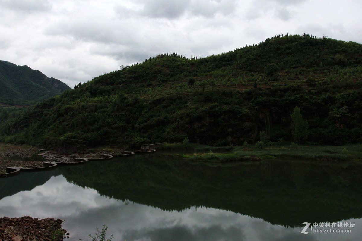 不识庐山真面目，只缘身在此山中