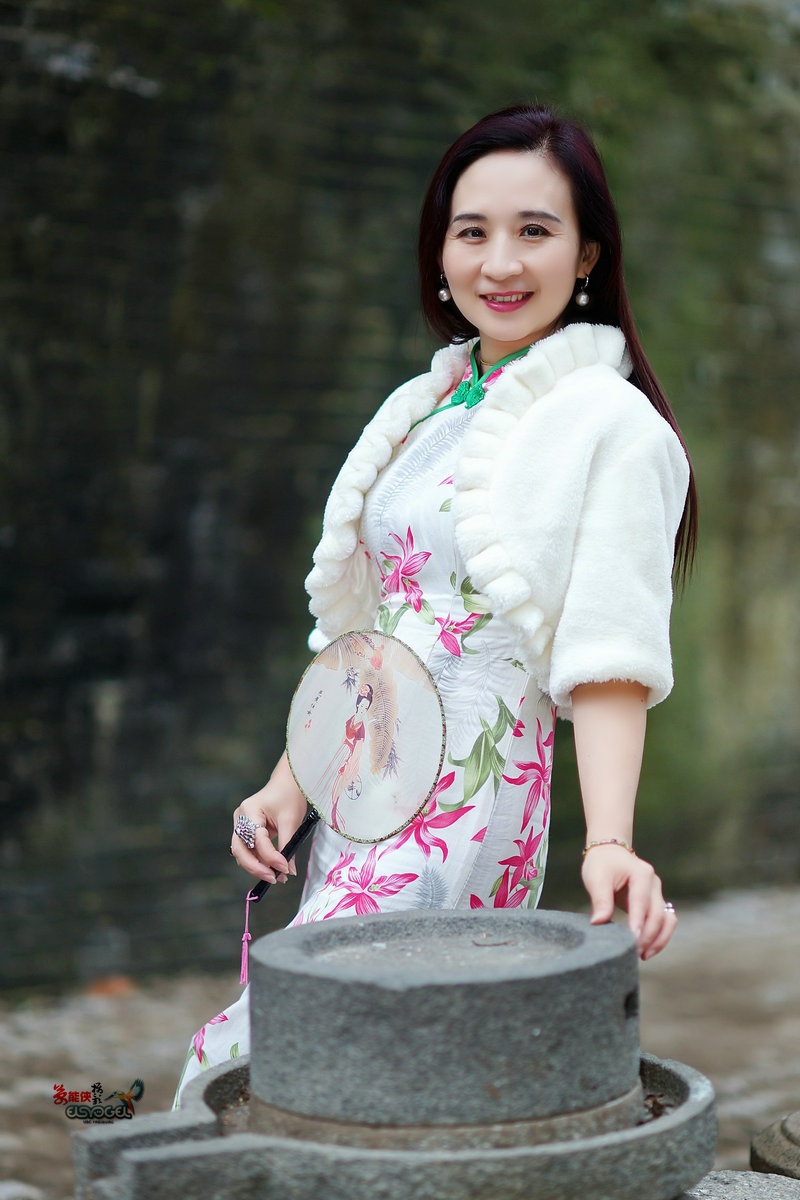 【冬日旗袍淑女】 ------闪亮-中关村在线摄影论坛