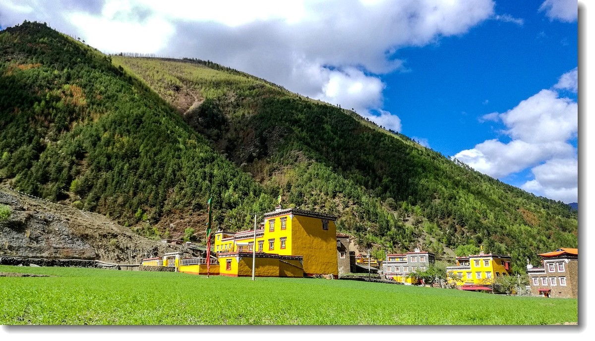 陕川云贵湘骑游手机随拍——折多塘～新都桥～相格宗