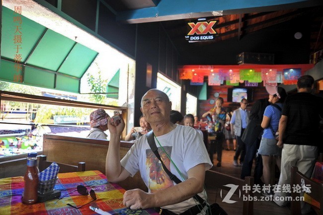 美国摄记十、墨西哥   周鸣天