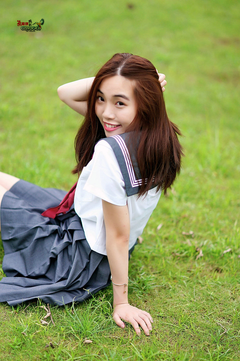 校园阳光少女罗颖