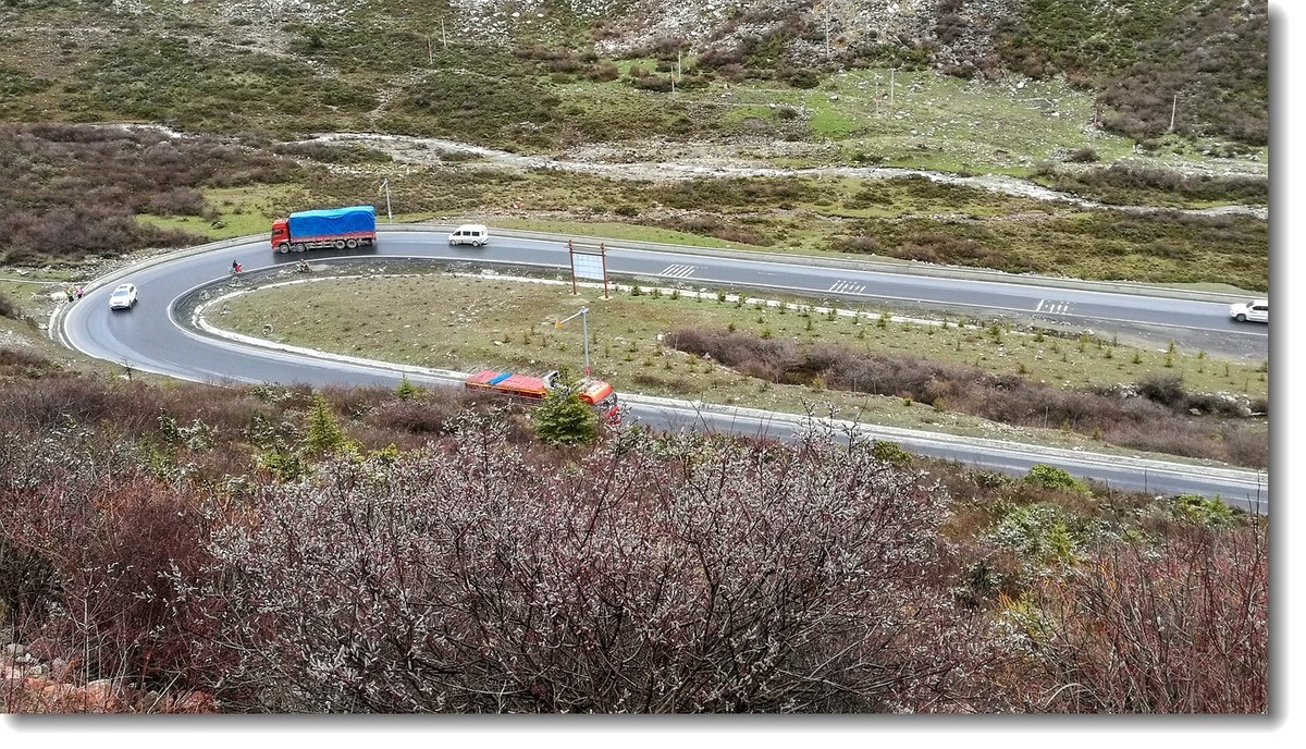 陕川云贵湘骑游手机随拍——折多塘～新都桥～相格宗