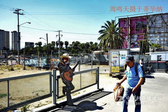 美国摄记十、墨西哥   周鸣天