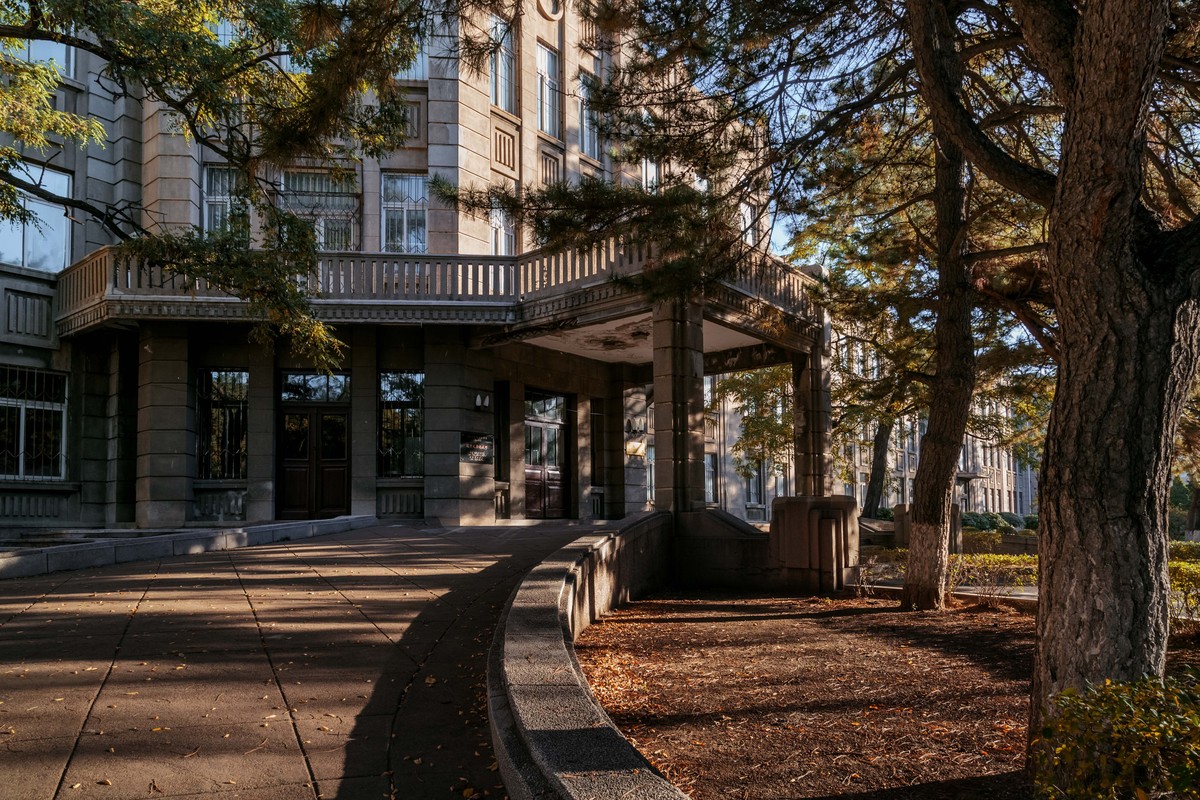 校园秋色辽宁大学