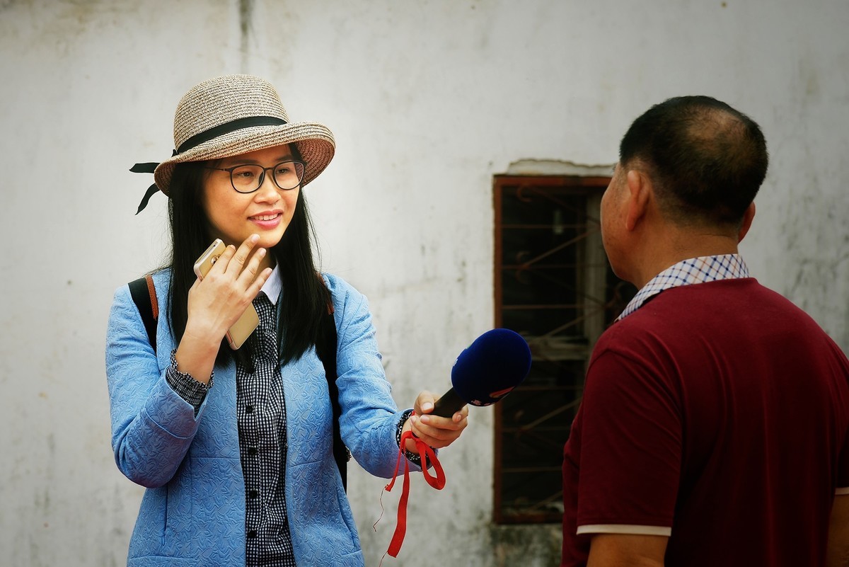 电视台采访的人物