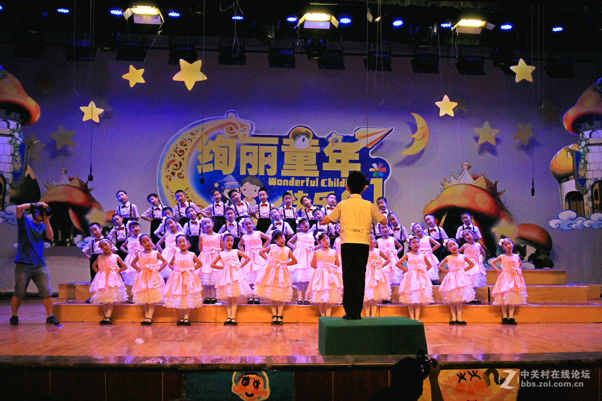 成都双流棠外附小庆[六一]歌咏比赛随拍