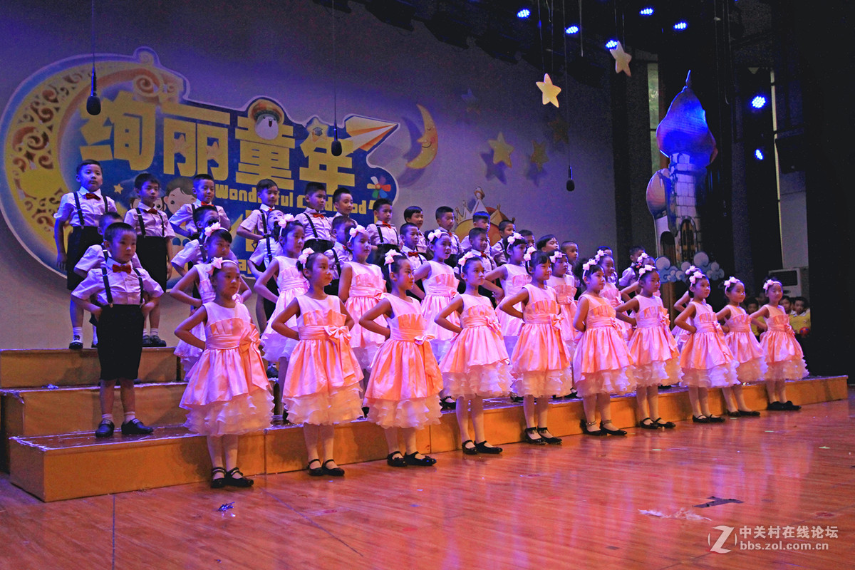 成都双流棠外附小庆[六一]歌咏比赛随拍