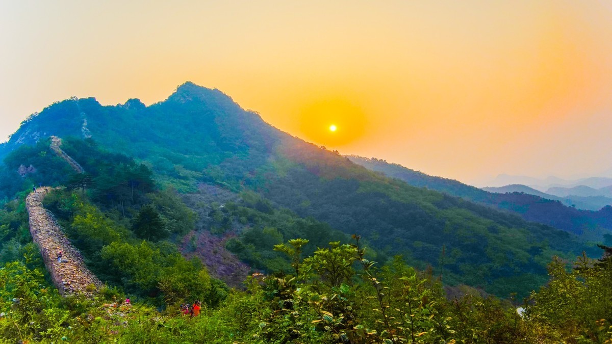 锥子山长城（二）