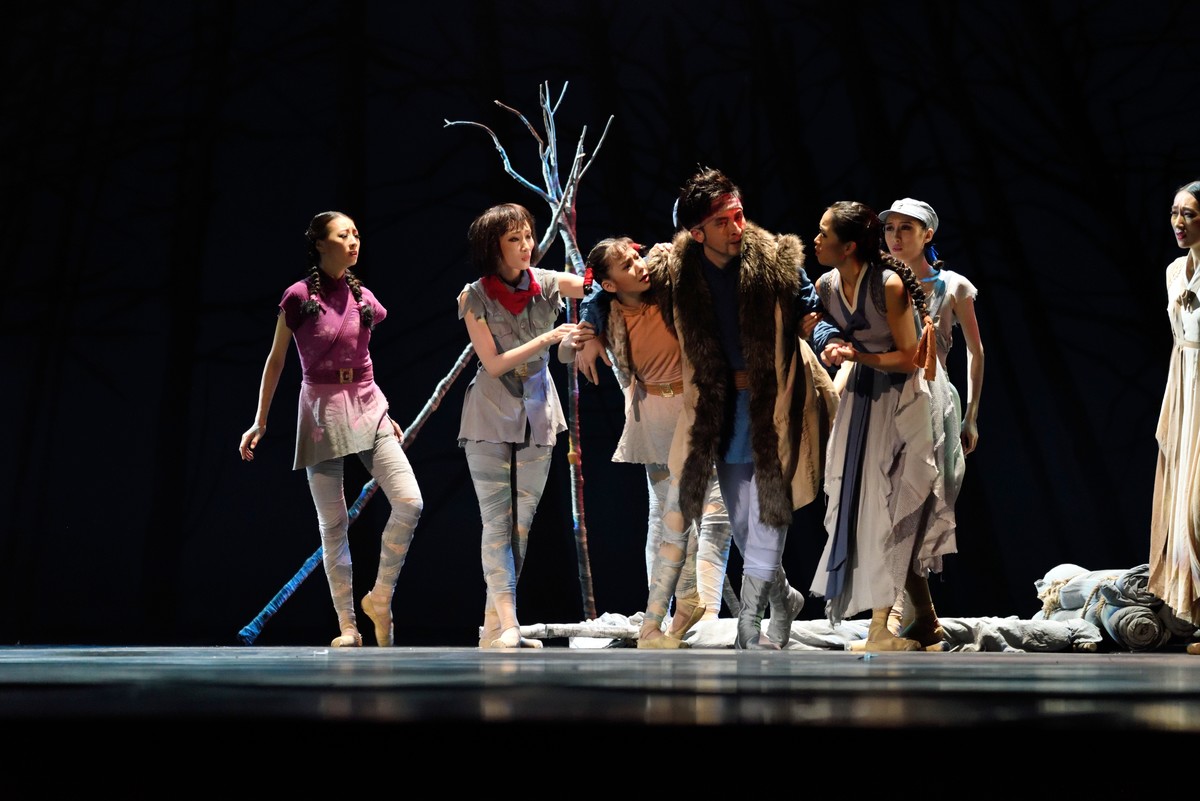 芭蕾舞剧《八女投江》-5