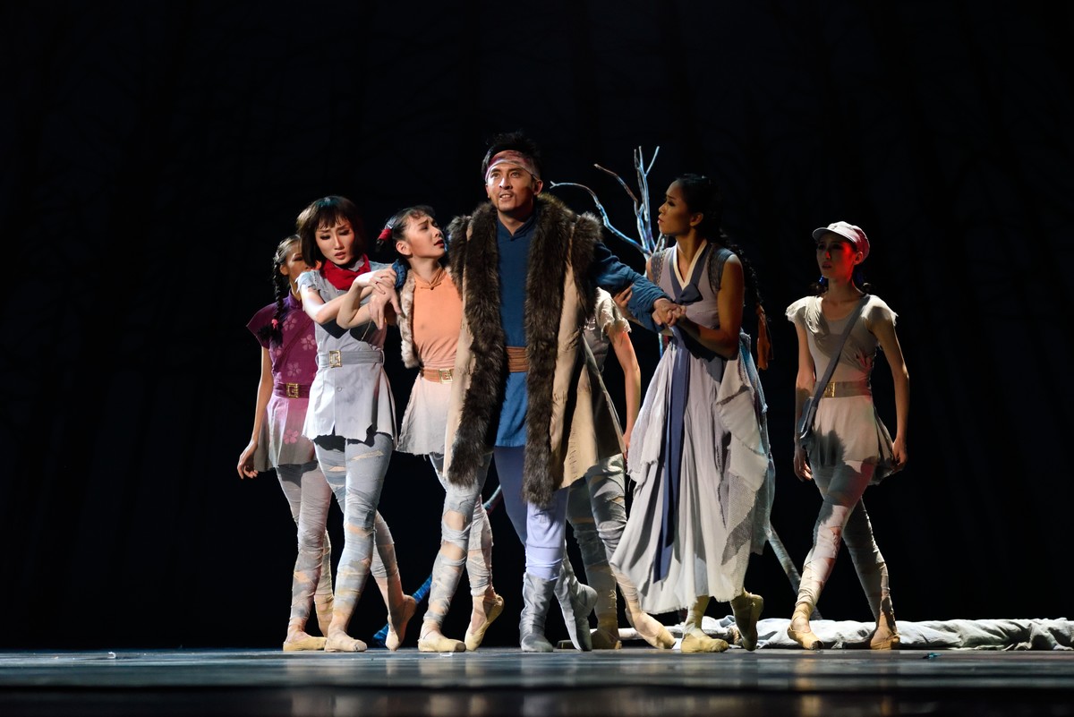 芭蕾舞剧《八女投江》-5