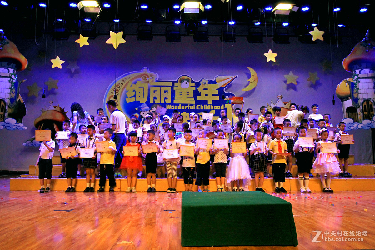 成都双流棠外附小庆[六一]歌咏比赛随拍