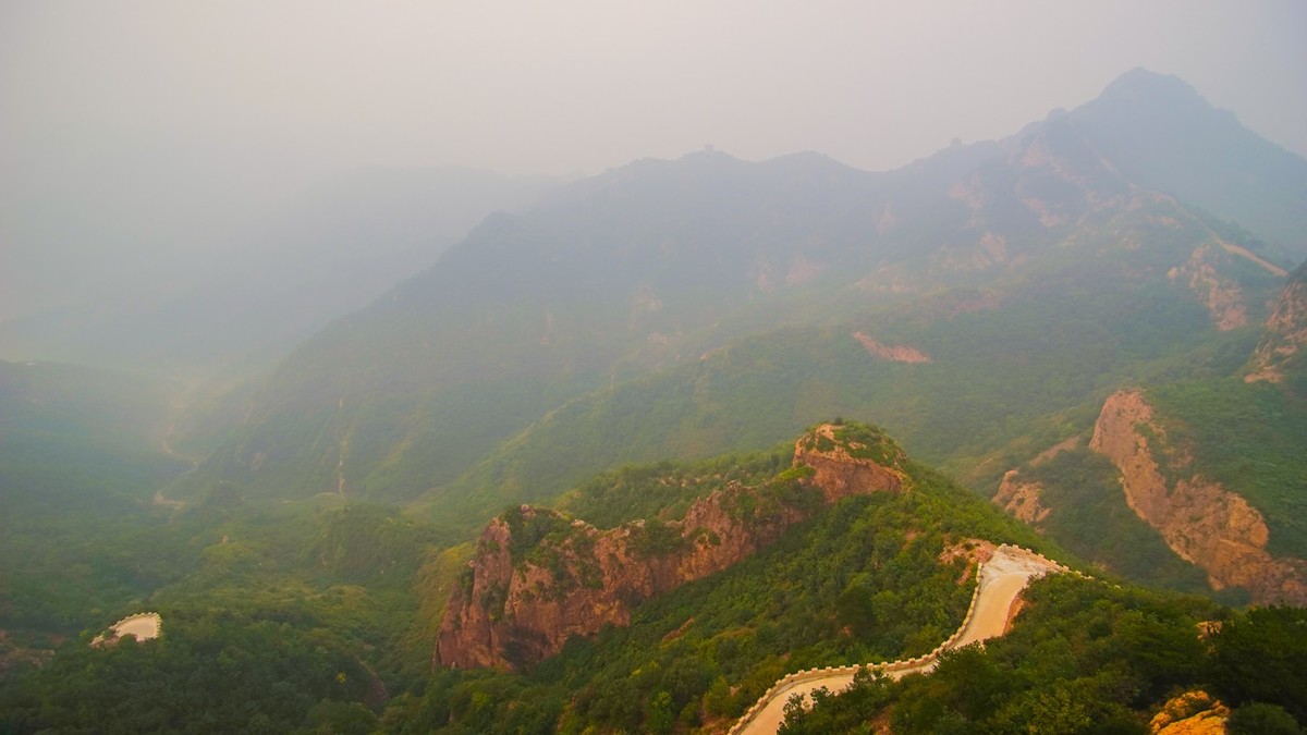 锥子山长城（二）