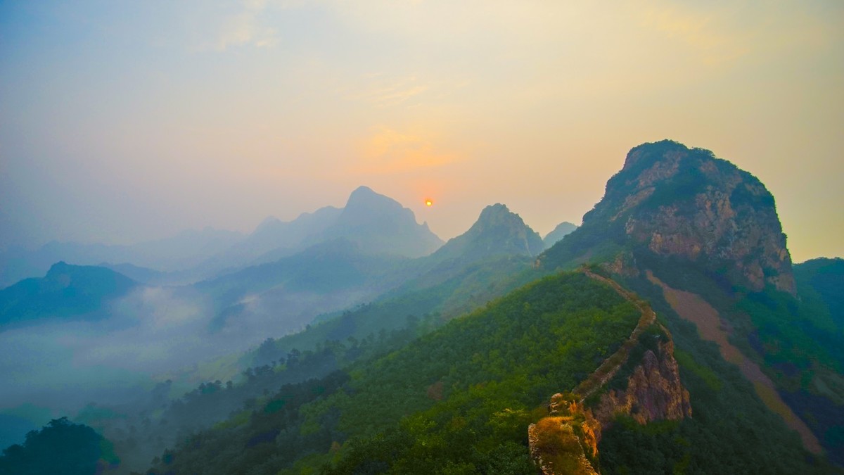 锥子山长城（二）