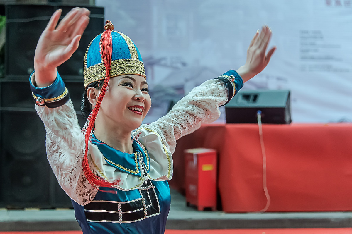 蒙古国民族舞蹈赛马