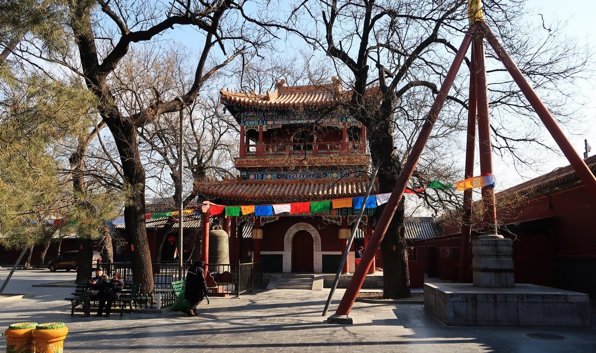 香烟缭绕的雍和宫