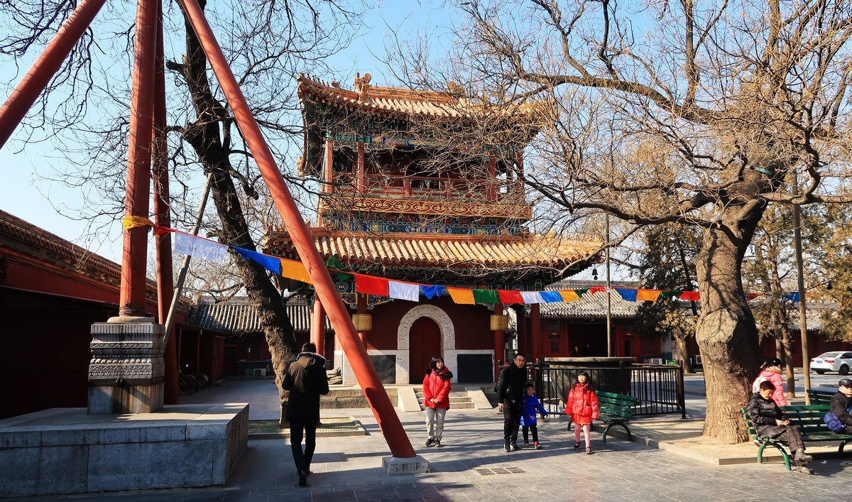 香烟缭绕的雍和宫