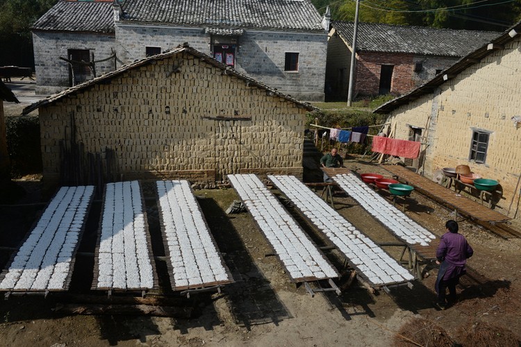 #佳能月赛-最可爱的人# 做面