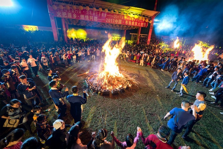 #佳能月赛-最可爱的人#火把节