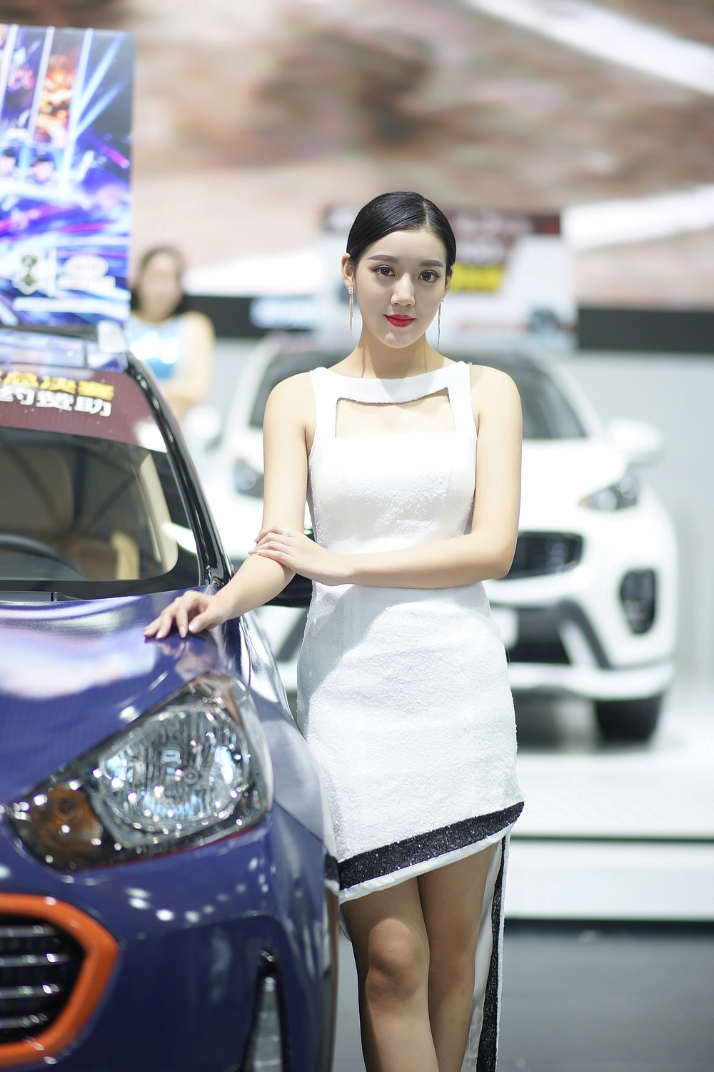 2016第十一届南昌国际车展车模轻骑兵摄影
