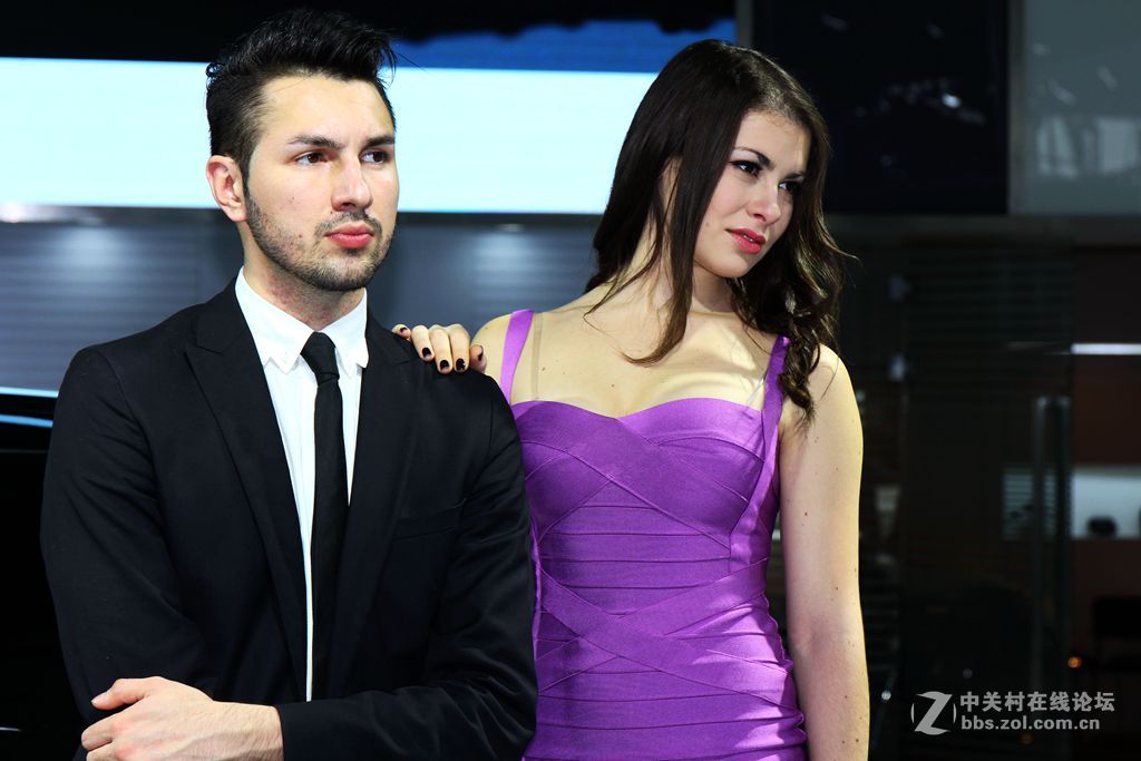 车展上的洋妞，帅哥