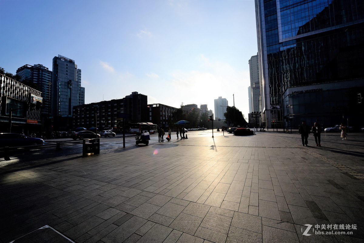 尼康1424  2.8  试镜