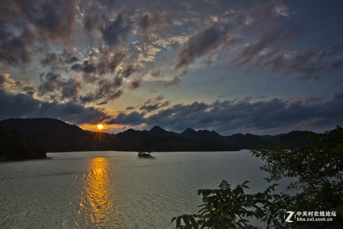 #版主坐堂#  2015年9月《佳能EF 16-35mm f/2.8L II USM镜头》星空(中国)优秀作品选编