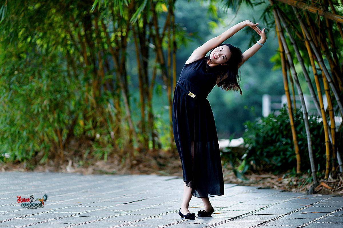 【青春淑女】------云田