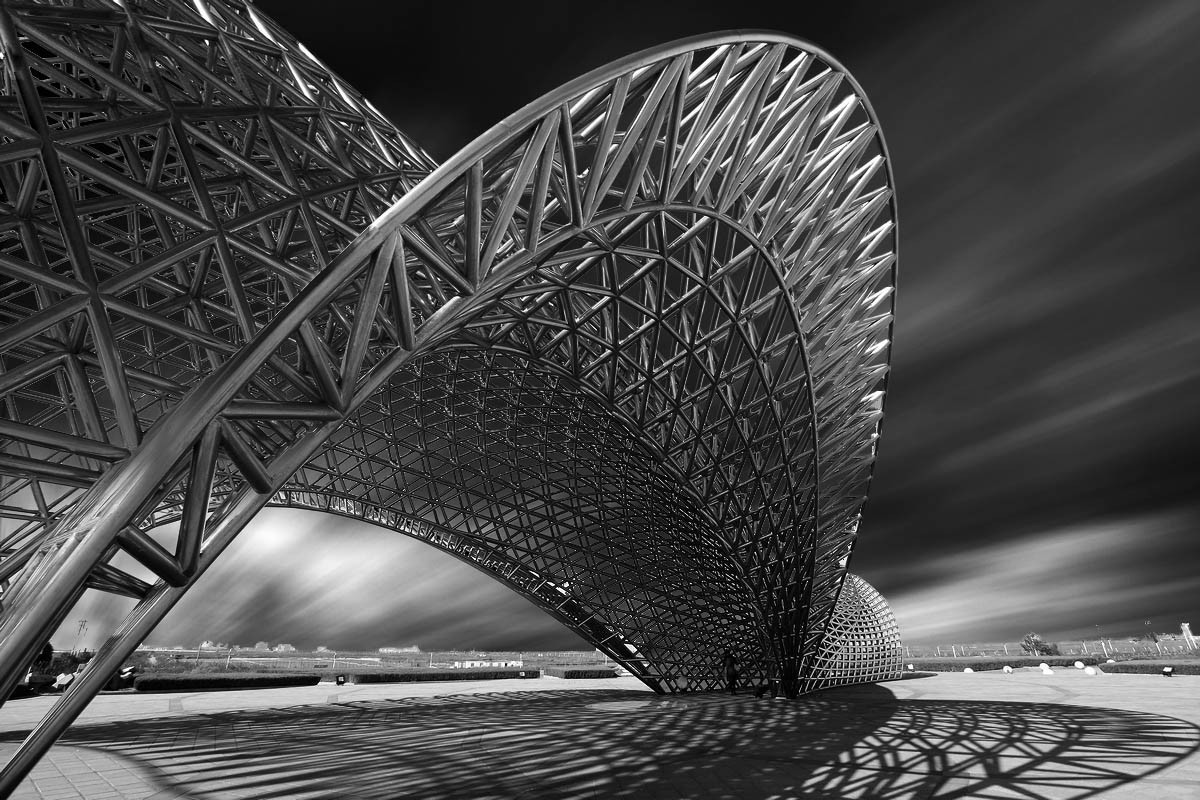 城市建筑黑白照片 5