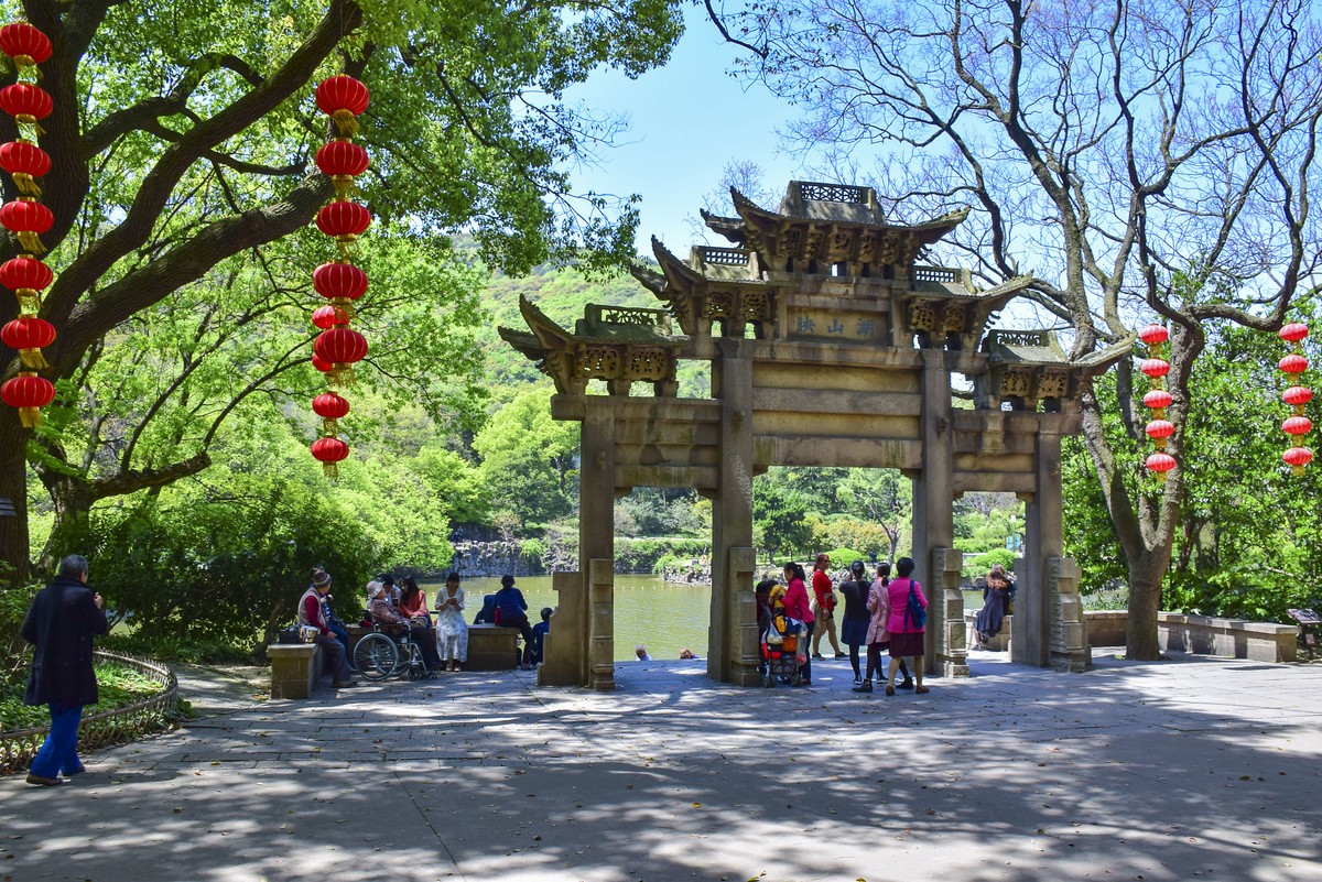 无锡锡惠公园及惠山历史名胜区的春天