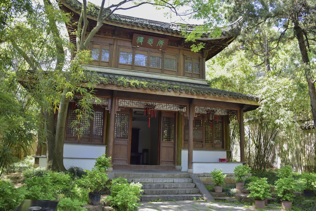 无锡锡惠公园及惠山历史名胜区的春天