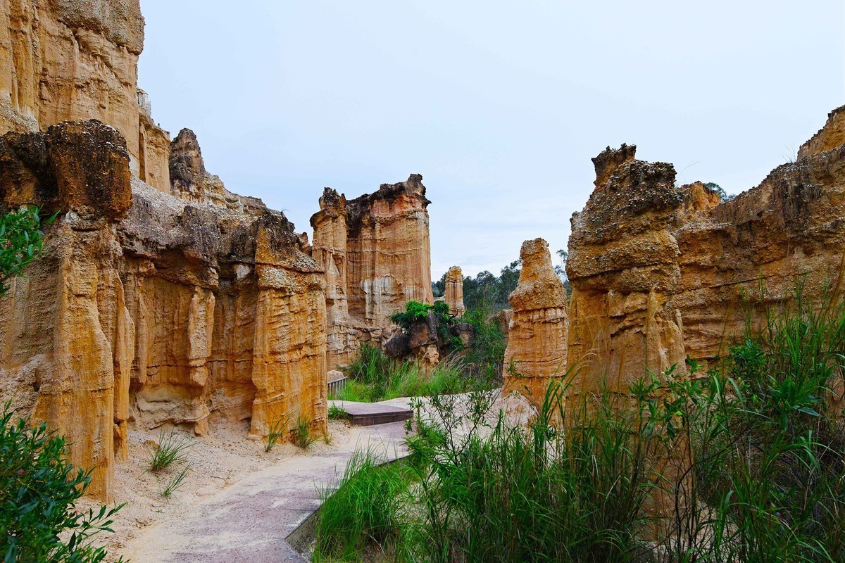 适马SD Quattro H    适马12-24mm f/4.0 DG HSM Art拍云南元谋物茂土林风光