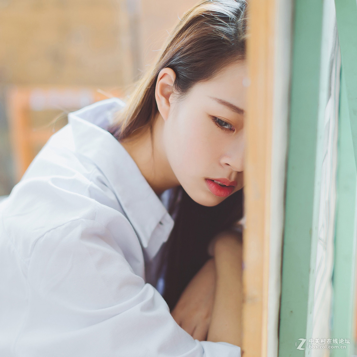 。  光与油彩的味道