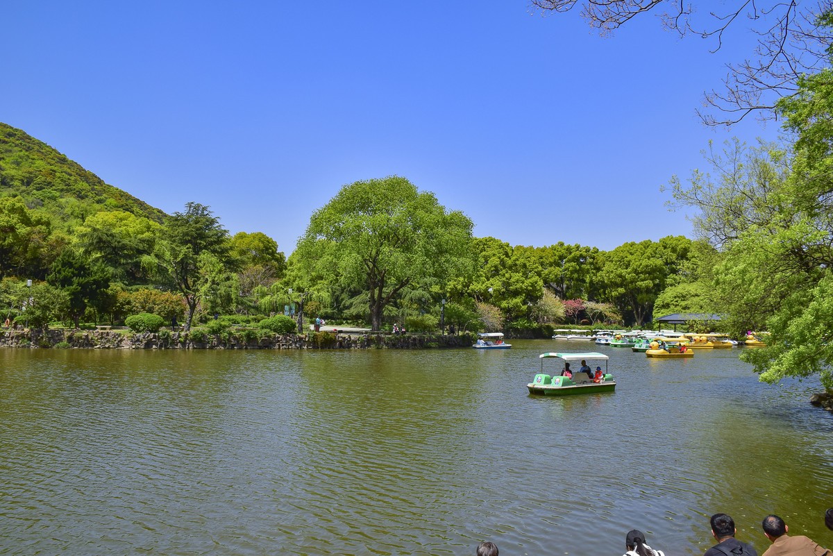 无锡锡惠公园及惠山历史名胜区的春天