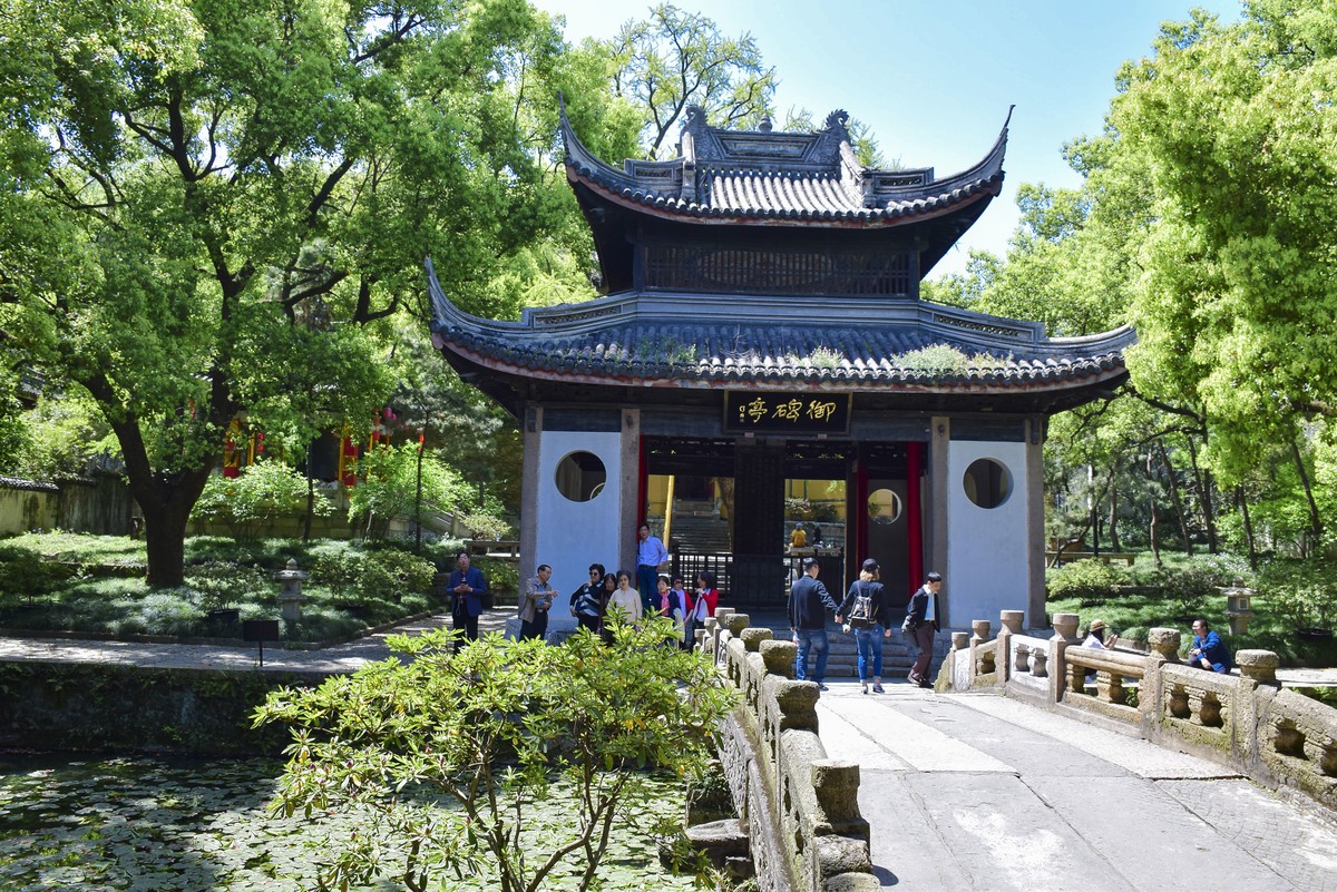 无锡锡惠公园及惠山历史名胜区的春天