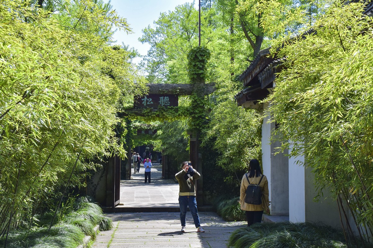无锡锡惠公园及惠山历史名胜区的春天