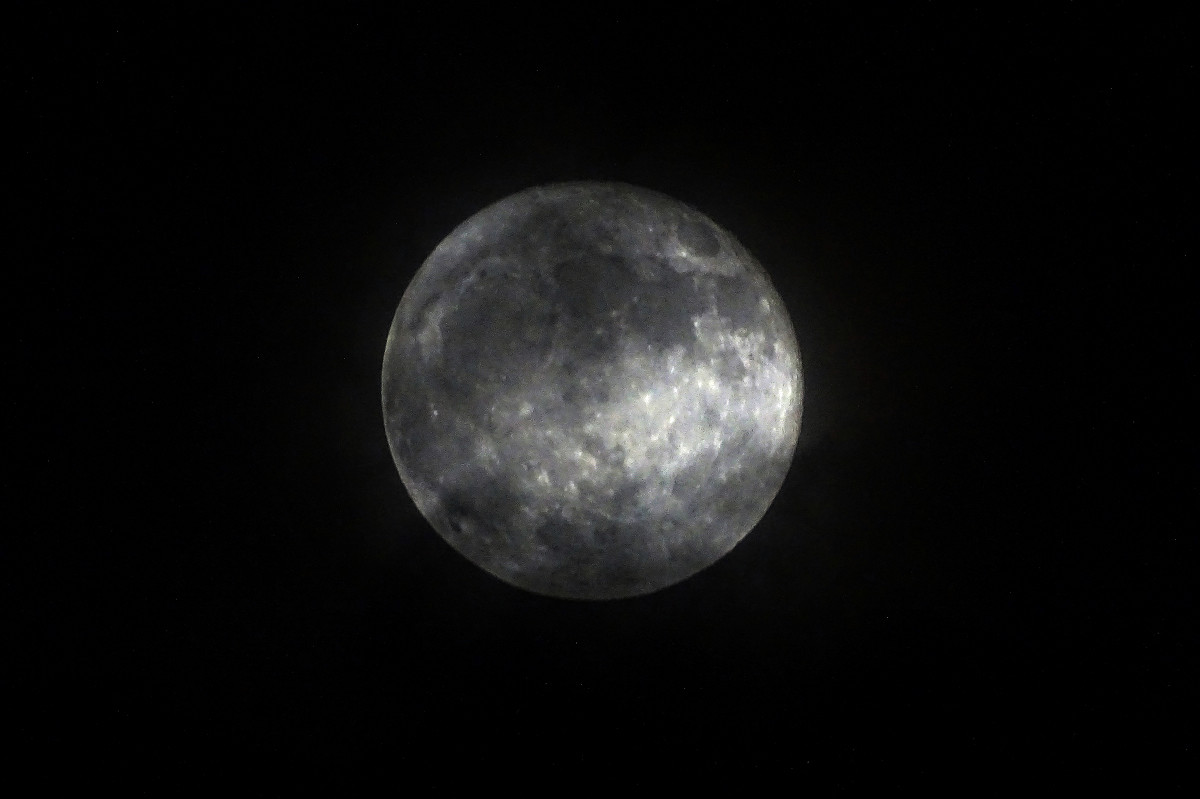 彩云追月（HX400中秋随拍）