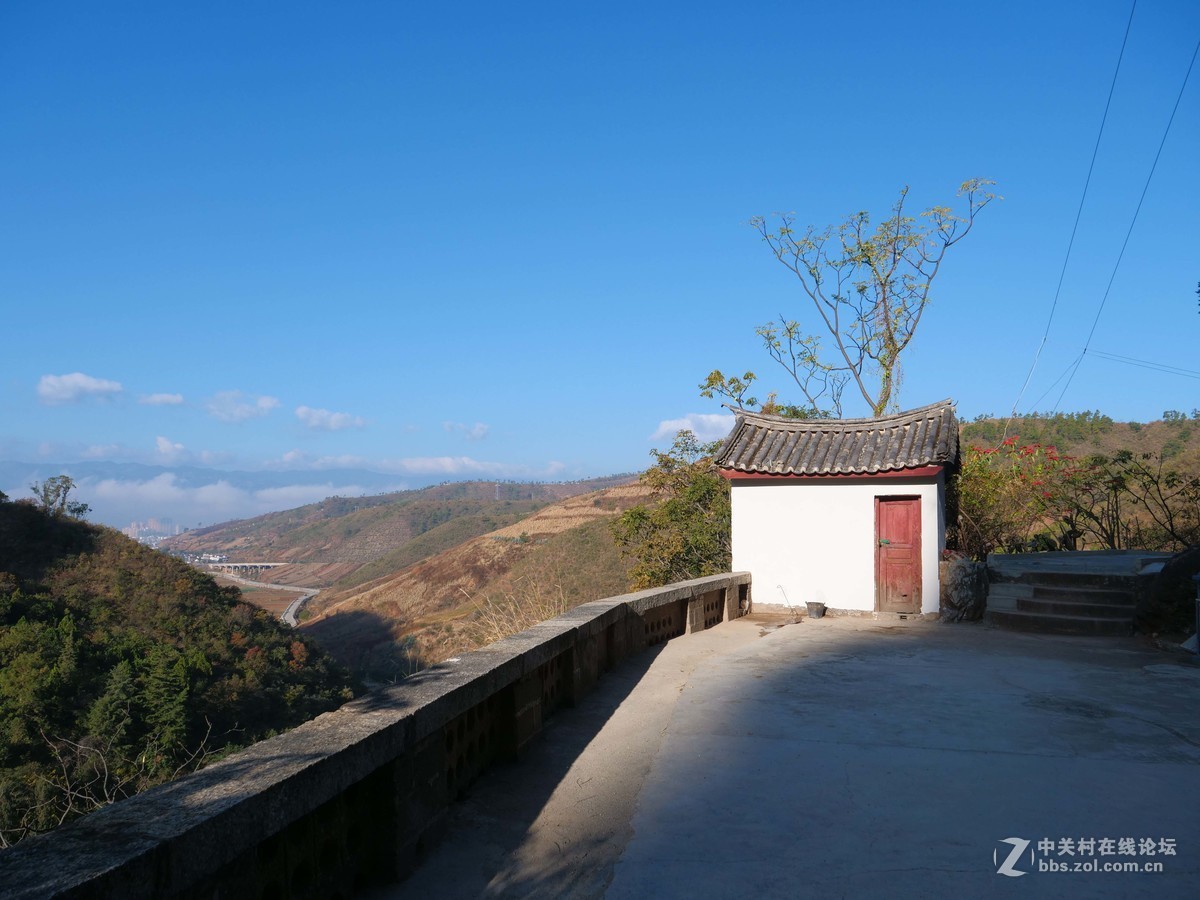 松下GH 5配松下12-60镜头拍摄弥渡天生桥