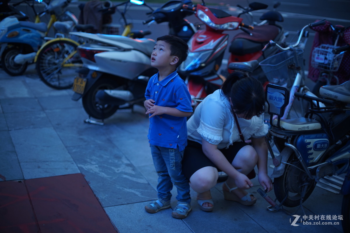 索尼a7m2+尼康501.4老镜头