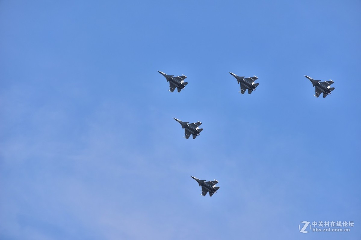 抗日战争胜利70周年大阅兵空中梯队