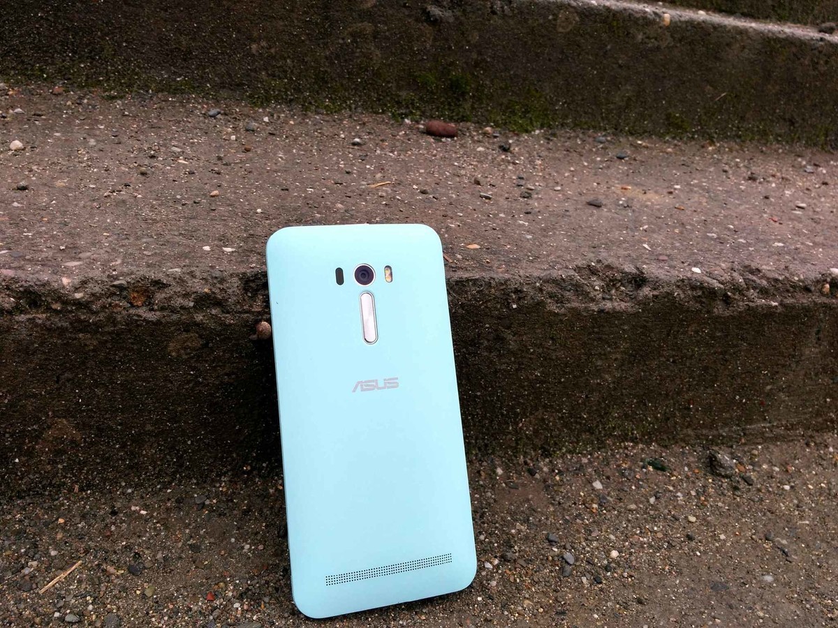 今天的华硕ZenFone Selife 简单上手