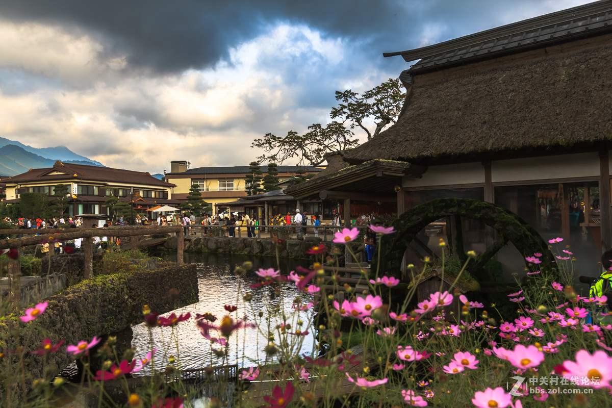 #我镜中的园林（公园）点名评片#——日本富士山景区忍野八海景色（点地理探索和闲人阿